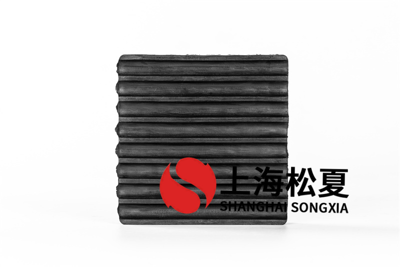 法蘭式橡膠式草莓视频黄色版器特點